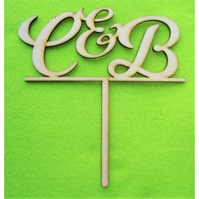 Egyedi beszúrós dísz monogrammal, választható színnel