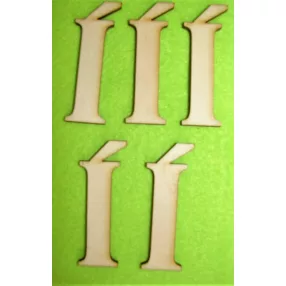 Natúr fa 5cm   Í betű	5db/csomag	5 cm 