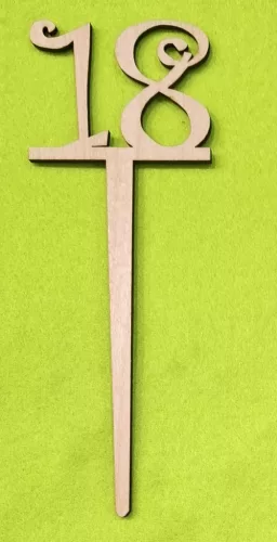 	Natúr fa beszuros vidám számok	1 db/csomag	18x6,5cm vastagság 3mm