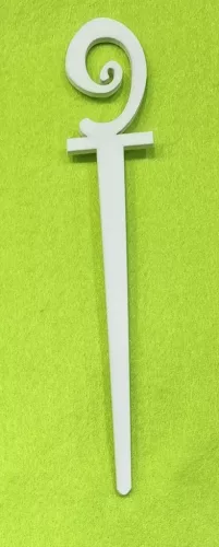 Fehér fa beszuros vidám számok	1 db/csomag	18x3cm vastagság 3mm