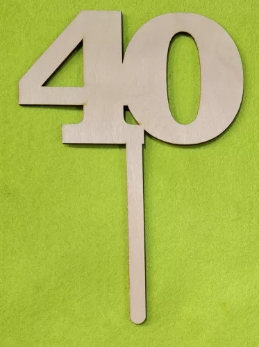 	Natúr fa beszuros 40 szám kövér	1db/csomag	18x13cm vastagság 3mm