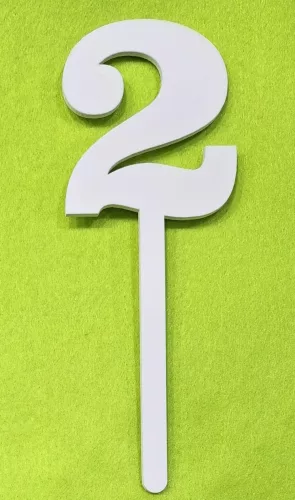 Fehér fa beszúrós 2 szám kövér	1db/csomag	18cm vastagság 3mm