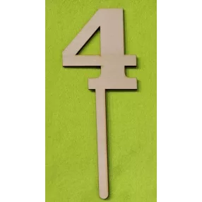   Natúr fa beszúrós 4 szám kövér	1db/csomag	18cm vastagság 3mm