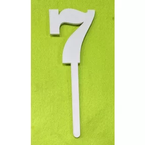   Fehér  fa beszúrós 7 szám kövér	1db/csomag	18cm vastagság 3mm