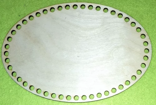 Nyír rétegelt lemezKicsi Ovális horgolható fa alap 6mm lyukkal	1db	20x13,3m vastagság 3mm