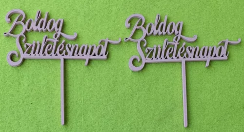  Beszúrós Rózsaszín színű  színű  fa alapú HDF(nem tömörfa)   Boldog születésnapot	2 db	10,5x10cm