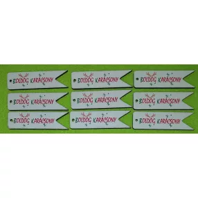    Nyomtatott  fa Kísérő táblácska  Boldog Karácsonyt felirattal 	9db/csomag	7x2cm vastagság 3mm	