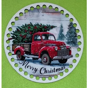   15 cm Horgolható nyomtatott Fa koszorú közép 7mm lyukkal  Piros autó Merry christman felirattal 	1db	vastagság 2,5mm	