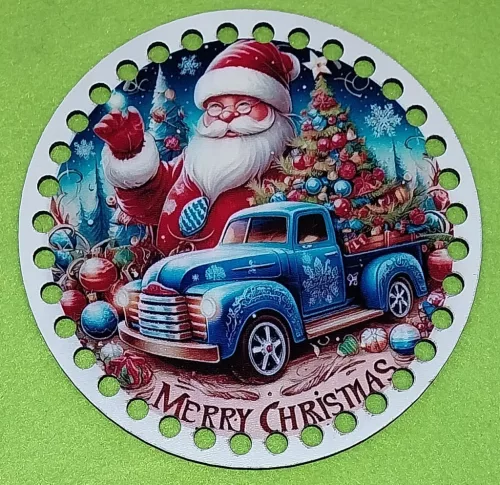 15cm Horgolható nyomtatott fa Kopogtató közép  7mm lyukkal Télapó kék autóval Merry Christmas felirattal	1db	 vastagság 2,5mm	