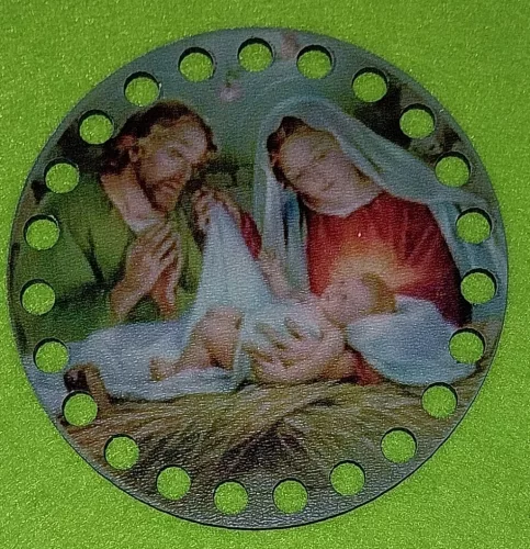 10cm kör Horgolható nyomtatott fa alap Mária Jézussal 7mm lyukkal 	1db	10cm vastagság 2,5mm	