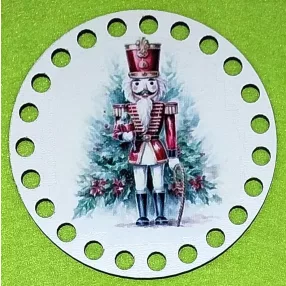   10cm kör Horgolható nyomtatott fa alap   diótörő    7mm lyukkal 	1db	10cm vastagság 2,5mm	