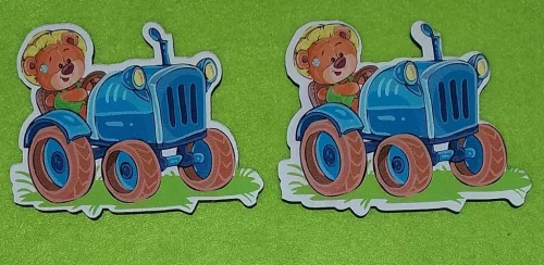 Nyomtatott fa  Traktor macival	2db/csomag	9,5x7,5 cm vastagság 3mm	