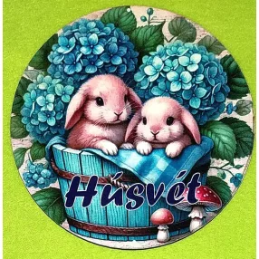   15cm Nyomtatott Fa Kerek kopogtató közép Két nyuszkó dézsában Húsvét  felirattal  	1db/csomag	15cm vastagság 3mm	