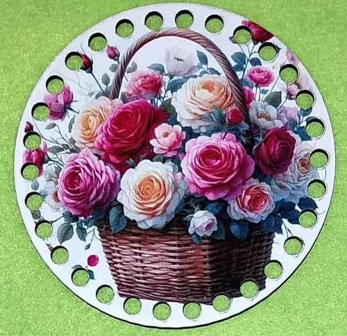 12cm Horgolható nyomtatott fa alap 7 mm lyukkal   Rózsa csokor kosárban 	1db/csomag	12cm vastagság 2,5mm	
