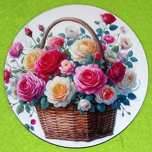Nyomtatott ,fa alapú HDF(nem tömörfa)    Kerek kopogtató közép   Rózsa csokor kosárban 	1db/csomag	11,8cm vastagság 2,5mm	