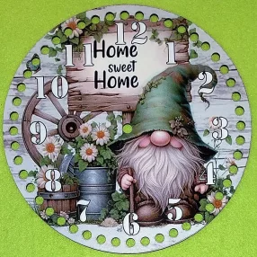   20 cm Horgolható óralap Zöld sapkás manó Home sweet home  felirattal  7mm lyukkal 	1db vastagság 2,5mm	