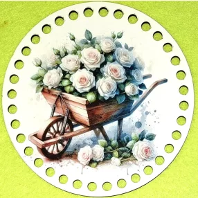   	15cm Horgolható nyomtatott fa alap 7 mm lyukkal    Fehér rózsa talicskában  	1db	15cm vastagság 2,5mm	