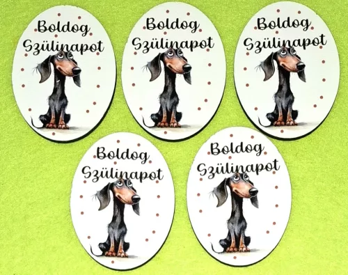 Nyomtatott fa alapú HDF(nem tömörfa) Ovális Kutyás  Boldog Szülinapot  felirattal 	5db/csomag	5x6,5cm vastagság 2,5mm	