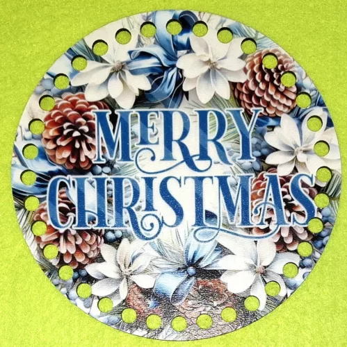 15cm Horgolható nyomtatott fa alap 7 mm lyukkal Kék Merry Christmas felirattal 	1db	15cm vastagság 2,5mm	