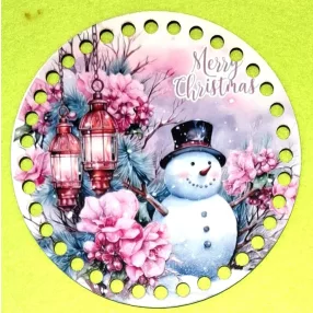   15cm Horgolható nyomtatott fa alap   Hóember rózsaszín virágok közt Merry Christmas felirattal 7mm lyukkal 	1db	15cm vastagság 2,5mm	