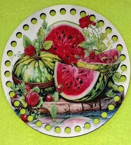 15cm Horgolható nyomtatott fa alap  dinnyés 7mm lyukkal 	1db	15cm vastagság 2,5mm	