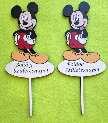 Nyomtatott fa alapú HDF(nem tömörfa) Beszúrós  Mickey piros Boldog születésnapot felirattal	2db/cs	7,5x17cm magas vastagság 2,5mm	
