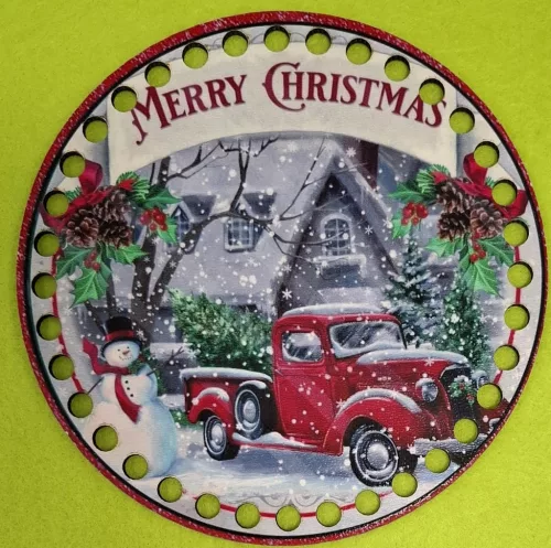 15cm Horgolható nyomtatott fa alap Piros autós ,szegélyes feliratos Merry Christmas 	7mm lyukkal 1db	15cm vastagság 2,5mm	