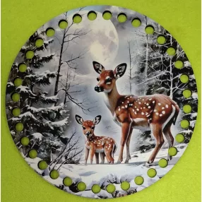   	15cm Horgolható nyomtatott fa alap Őzikék havas tályon 	7mm lyukkal 1db	15cm vastagság 2,5mm	