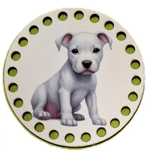 	8cm Horgolható nyomtatott fa alap 5mm lyukkal  Fehér kutyus 	1db	8cm vastagság 2,5mm	