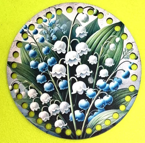 15cm Horgolható nyomtatott fa alap 7mm lyukka Gyöngyvirágos 	1db	15cm vastagság 2,5mm	