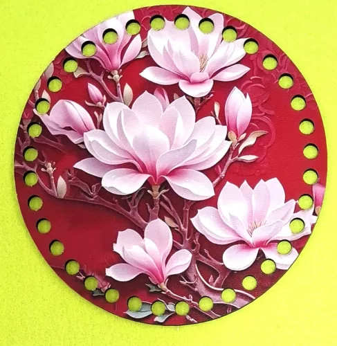 15cm Horgolható nyomtatott fa alap 7mm lyukka Piros háttérel magnólia virág   	1db	15cm vastagság 2,5mm	