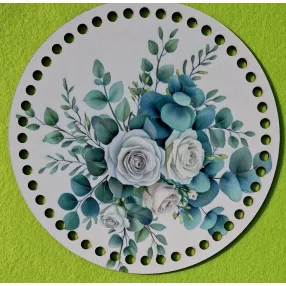  19,5cm Horgolható nyomtatott fa alap 7 mm lyukkal   Eukalyptus fehér rózsával 	1db	19,5cm vastagság 2,5mm	