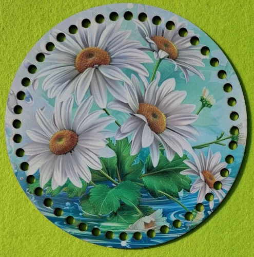 19,5cm Horgolható nyomtatott fa alap 7 mm lyukkal Margarétás	1db	19,5cm vastagság 2,5mm	