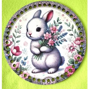   19,5cm Horgolható nyomtatott fa alap Fehér nyuszi virágcsokorral 	1db	19,5cm vastagság 3mm	