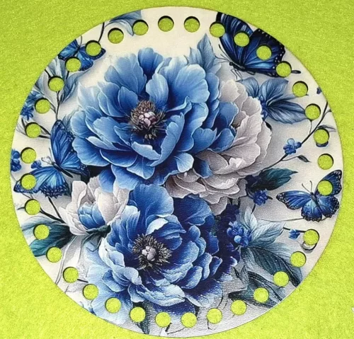 19,5cm Horgolható nyomtatott fa alap 7 mm lyukkal Kék pillangós és virágos 	1db	19,5cm vastagság 2,5mm	