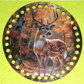   19,5cm Horgolható nyomtatott fa alap 7 mm lyukkal Szarvas erdőben    	1db	19,5cm vastagság 2,5mm	