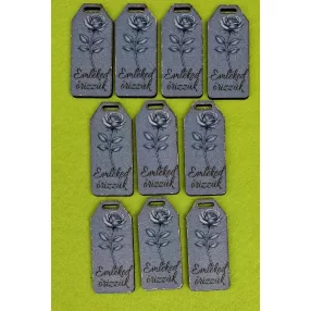   Nyomtatott fa Biléta tábla márvány háttér,rózsával Emléked őrizzük felirattal 	10db/csomag	5,5x2,5cm vastagság 2,5mm	