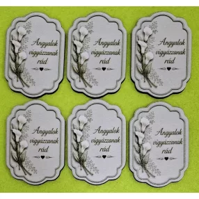   Tábla Angyalok vigyázzanak rád felirattal .	6db/csomag	4cm x5,8cm vastagság 2,5cm	