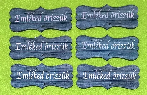 Nyomtatott Kék deszkás  fa biléta Emléked őrizzük  felirattal	6db/csomag	7x3cm vastagság 3mm	