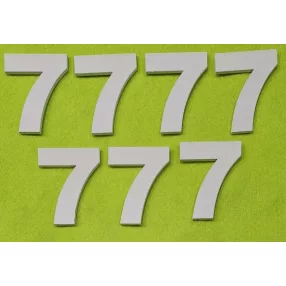 Fehér fa számok 7-es	7 db/csomag	5cm vastagság 3mm