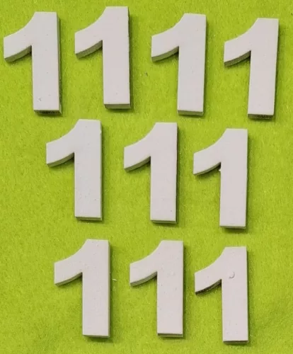 Fehér  fa számok 1-es	10 db/csomag	3cm vastagság 3mm