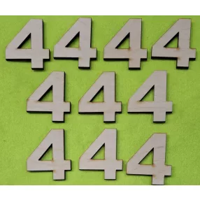 Natúr fa számok 4 -es	10 db/csomag	3cm vastagság 3mm