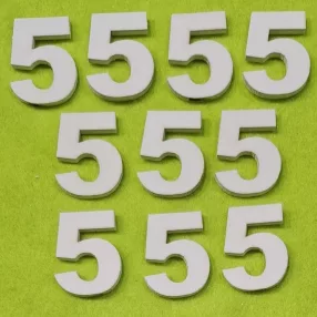 Fehér  fa számok 5-ös	10 db/csomag	3cm vastagság 3mm