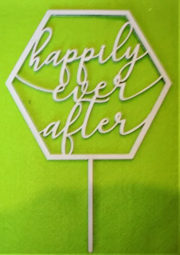 Fehér színű ,fa  alapú HDF(nem tömörfa)  Happily ever after  beszúrós dísz	1 db	14x20 cm 