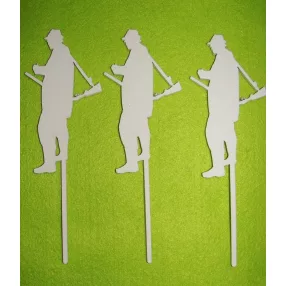   Fehér színű ,fa  alapú HDF(nem tömörfa)  Beszúrós vadász puskával	3db/ csomag	6x18cm 