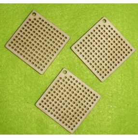 Natúr fa Hímezhető négyzet	3db	4,3x4,3 cm 