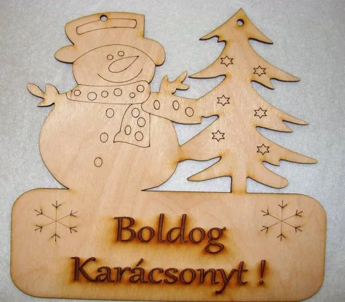 Natúr,nyír rétegelt lemez Ajtódísz, Boldog Karácsonyt! Hó ember és fenyő 	1db 	21x20cm 