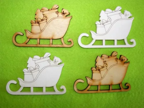 Vegyes színű ,fa alapú HDF(nem tömörfa)  Szánkó ajándékokkal	4db/csomag	8,5x6cm 