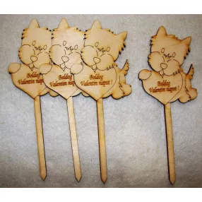   Natúr fa Beszúrós kutyus Boldog Valentin napot ! felirattal	4 db/csomag	17x9cm 