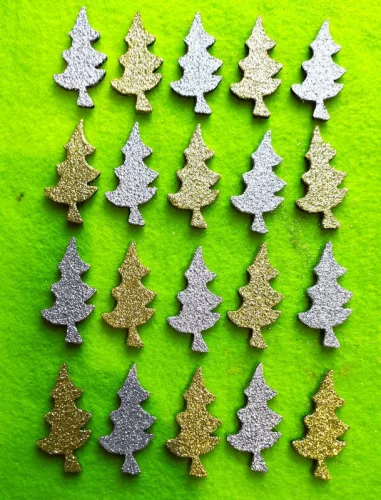 Csillámos ,fa alapú HDF(nem tömörfa)    részeg fenyő 20db/csomag	5x2,6cm  